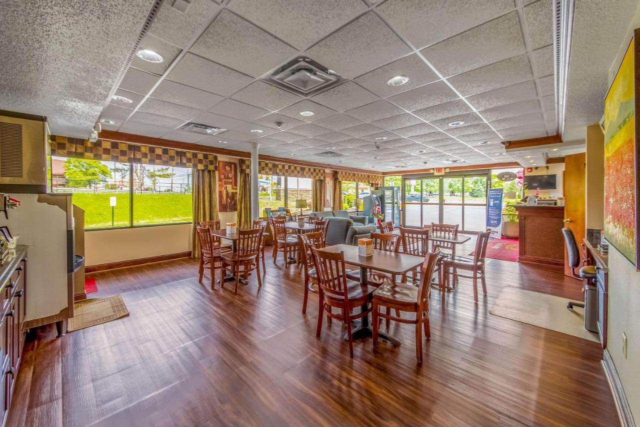 劳雷尔山依可诺小屋酒店 外观 照片